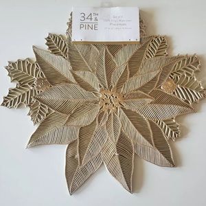 34th & Pine Poinsettia Flower Placemats Gold Vinyl 18" ~ Set of 4